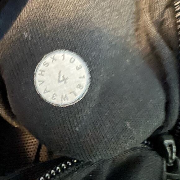 Lululemon Twisted & Tucked Pullover Black hooded Size 4 - Picture 6 of 7